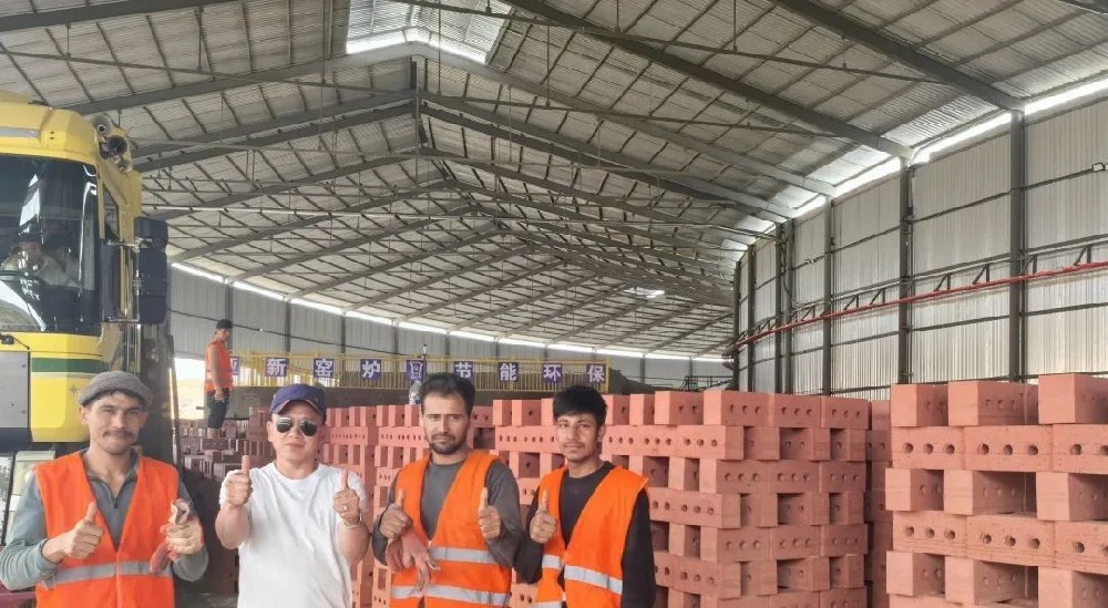 跨國智造再出圈！亞新窯爐國外項(xiàng)目獲官方點(diǎn)贊，成海外新標(biāo)桿